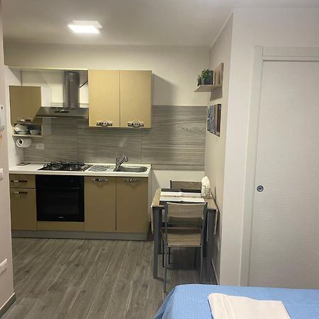 La Stradina Apartment Barletta Bagian luar foto