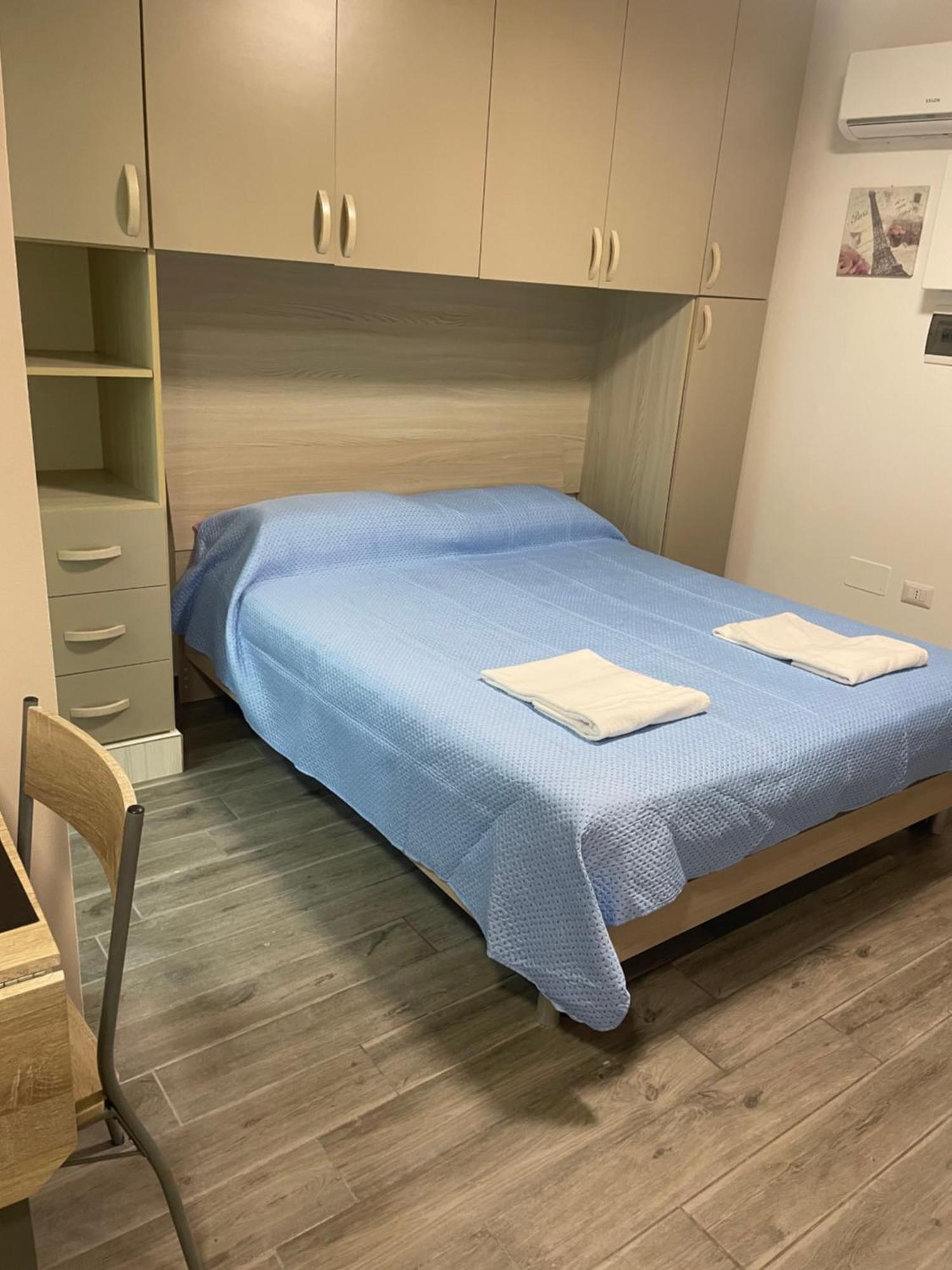 La Stradina Apartment Barletta Bagian luar foto