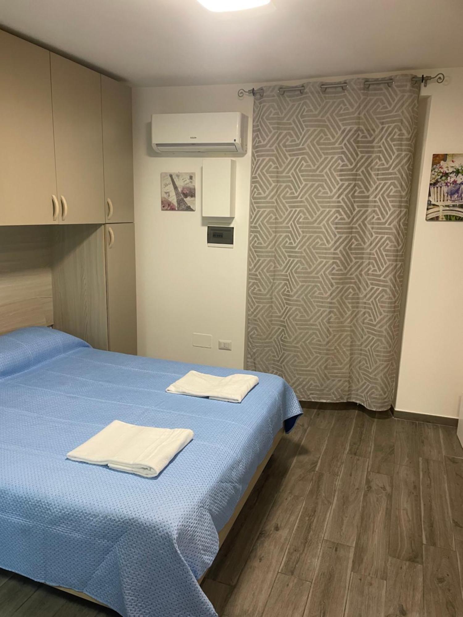 La Stradina Apartment Barletta Bagian luar foto